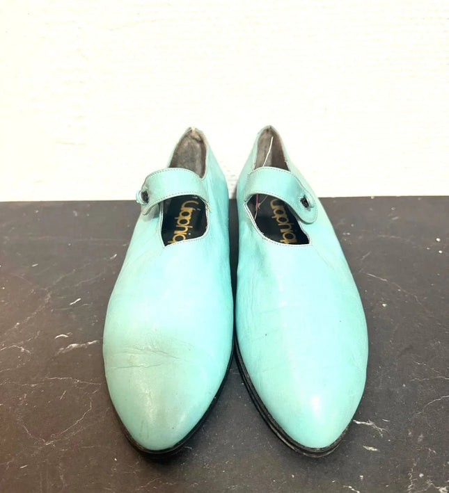 Vintage 80's Graphique Shoes - Yatva