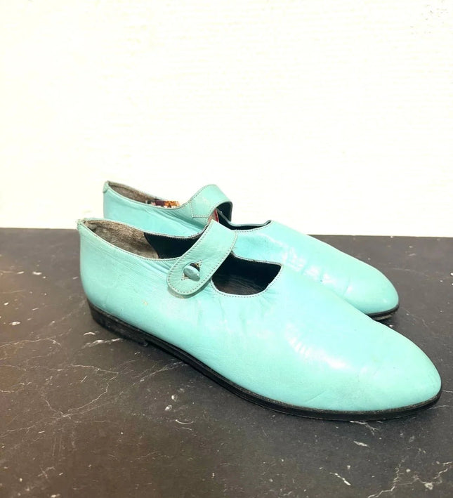 Vintage 80's Graphique Shoes - Yatva
