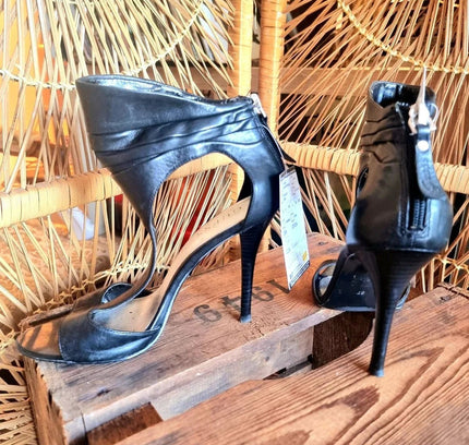 Vintage 80s Guess Heels - Yatva