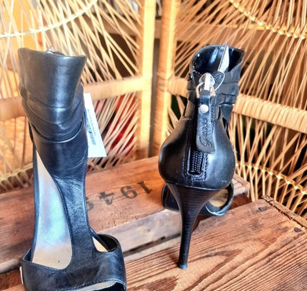 Vintage 80s Guess Heels - Yatva
