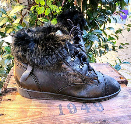Vintage 80's Hassia Ankle Boots - Yatva