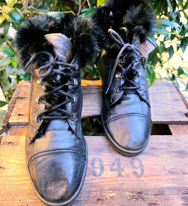 Vintage 80's Hassia Ankle Boots - Yatva