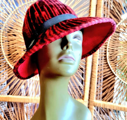 Vintage 80's Hat - Yatva