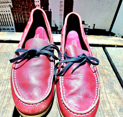 Vintage 80s Hobbs Slip on Shoes - Yatva