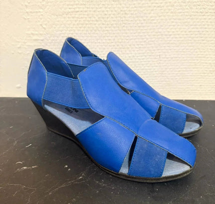Vintage 80s Huran Wedge Shoes - Yatva