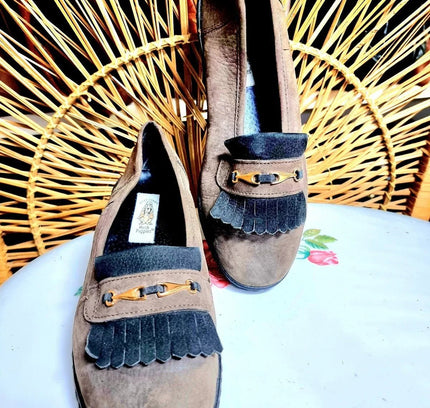 Vintage 80s Hush Puppies Moccasin Shoes - Yatva