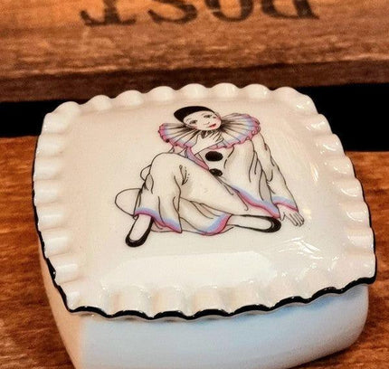 Vintage 80's Jewelry Box - Yatva