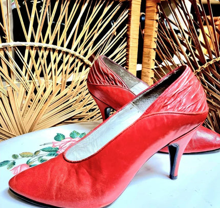 Vintage 80's Kienza Laure Shoes - Yatva