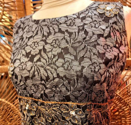 Vintage 80's Lace Crop Top - Yatva