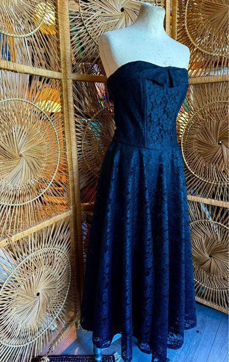 Vintage 80s Lace Dress - Yatva