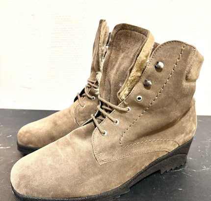 Vintage 80's Lace up Ankle Boots - Yatva