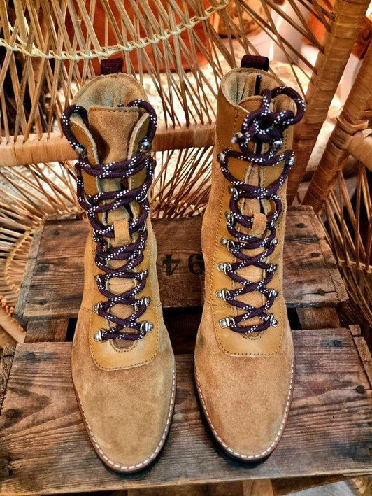 Vintage 80's Lace Up Boots - Yatva