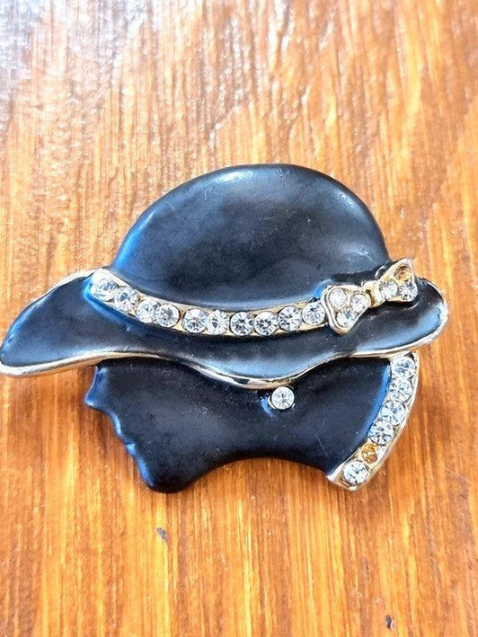 Vintage 80s Ladies Head Brooch - Yatva