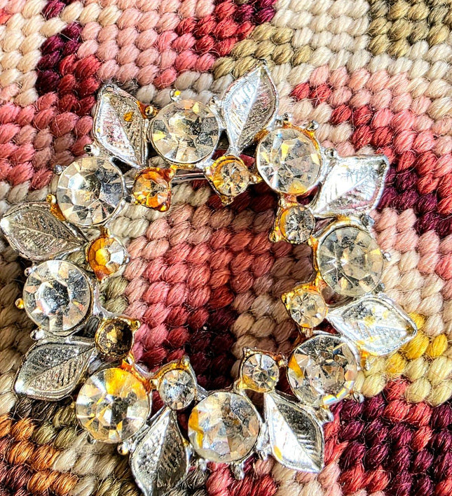 Vintage 80's Leaf Brooch - Yatva