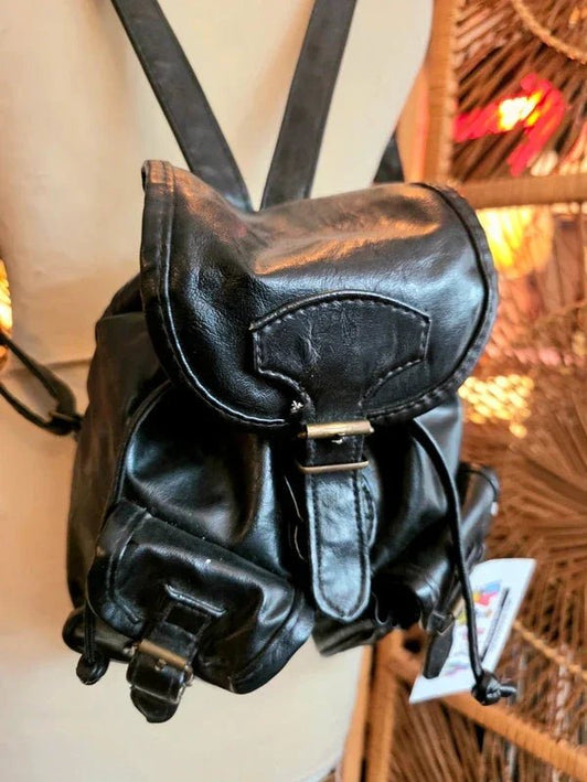 Vintage 80's Leather Backpack - Yatva