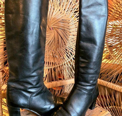 Vintage 80's Leather Boots - Yatva