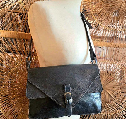 Vintage 80's Leather Envelope Shoulder Bag - Yatva