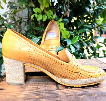 Vintage 80's Leather Moccasin Heels - Yatva