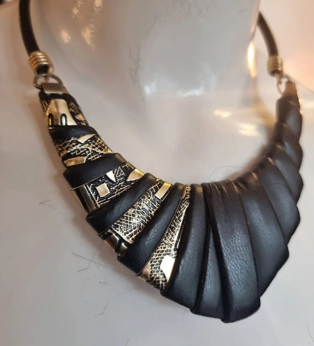 Vintage 80´s Leather Necklace - Yatva