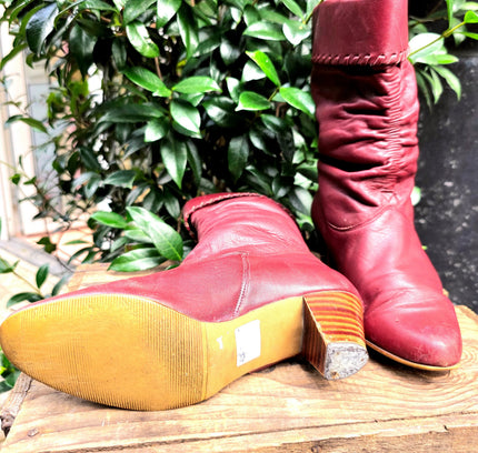 Vintage 80's Leather Pull Boots - Yatva