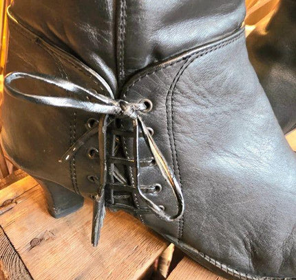 Vintage 80s Leather Pull up Boots - Yatva