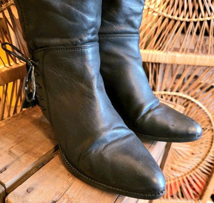 Vintage 80s Leather Pull up Boots - Yatva