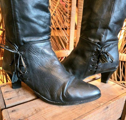 Vintage 80s Leather Pull up Boots - Yatva