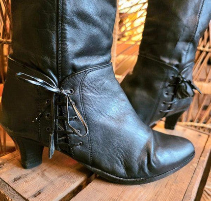 Vintage 80s Leather Pull up Boots - Yatva