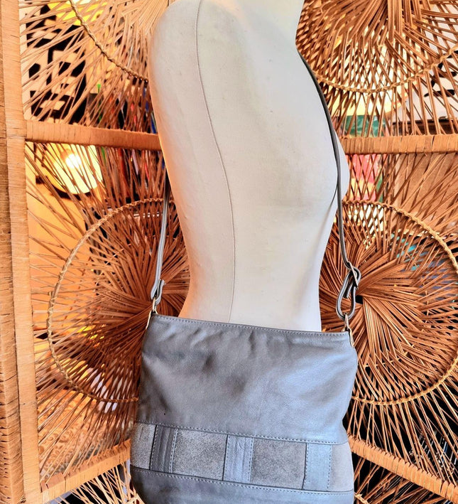 Vintage 80's Leather Shoulder Bag - Yatva