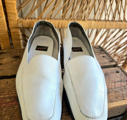 Vintage 80s Leather Slip On Loafers - Yatva