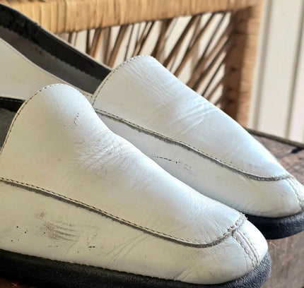 Vintage 80s Leather Slip On Loafers - Yatva
