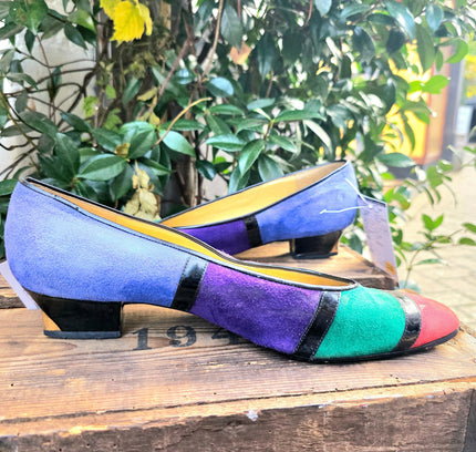 Vintage 80's Linea Wally's Slip on Shoes - Yatva