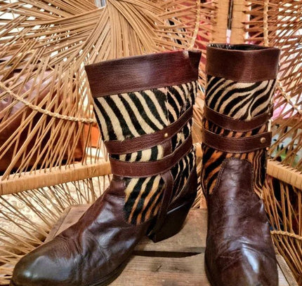 Vintage 80's LS Leather Leopard Boots - Yatva