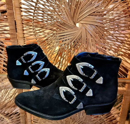 Vintage 80's Lucy Ankle Boots - Yatva