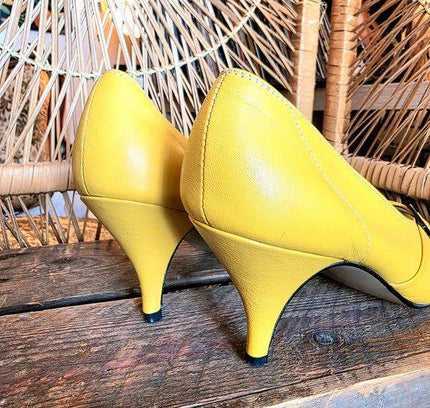 Vintage 80s (Made in Italy) Pointed Heel Shoes - Yatva
