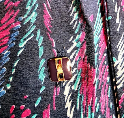 Vintage 80's Manekin Shirt - Yatva