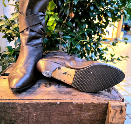 Vintage 80's Mid - Calf Boots - Yatva