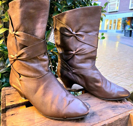 Vintage 80's Mid - Calf Boots - Yatva