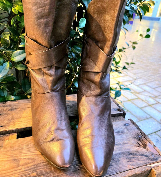 Vintage 80's Mid - Calf Boots - Yatva