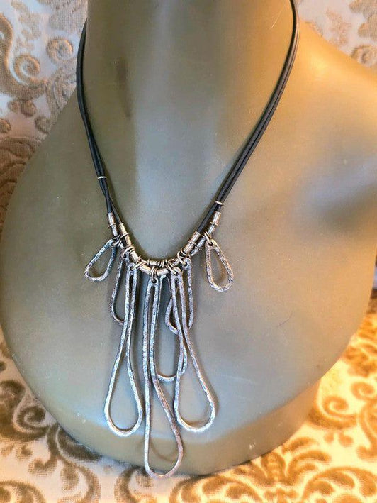 Vintage 80's Necklace - Yatva