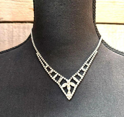 Vintage 80s Necklace - Yatva