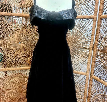 Vintage 80's Off the Shoulder Dress - Yatva