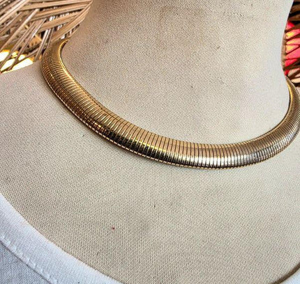 Vintage 80s Omega Style Necklace - Yatva
