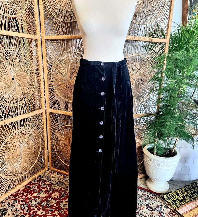 Vintage 80s Paul Jones Fashion Maxi Skirt - Yatva