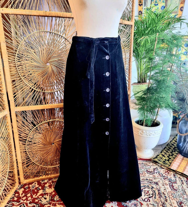 Vintage 80s Paul Jones Fashion Maxi Skirt - Yatva