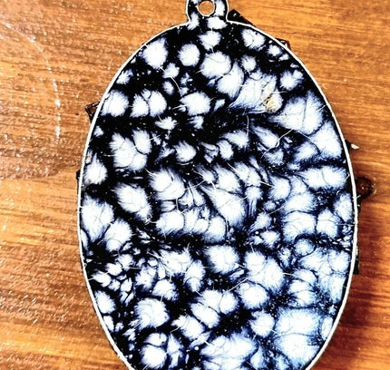 Vintage 80's Pendant - Yatva