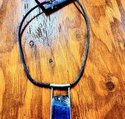 Vintage 80s Pendant Necklace - Yatva