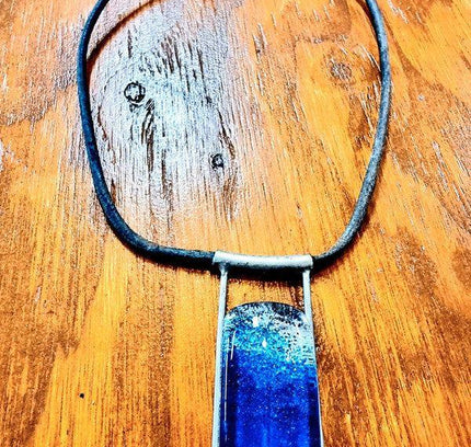 Vintage 80s Pendant Necklace - Yatva