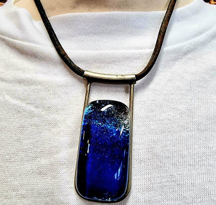Vintage 80s Pendant Necklace - Yatva