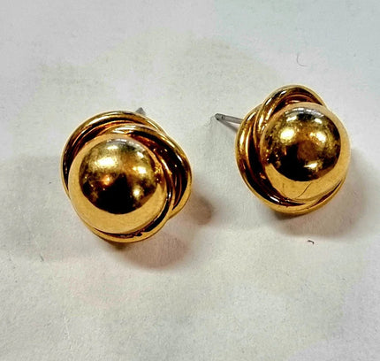 Vintage 80s Pierced Earrings - Yatva